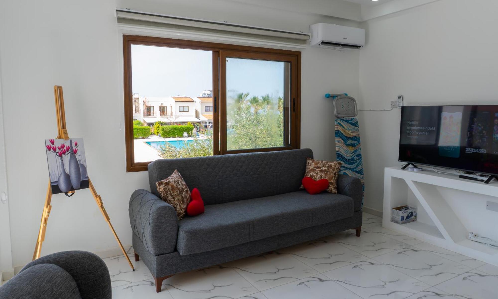 Penthouse Mountains Nature Bbq Sea And Pool View Quiet Agios Amvrosios (Kyrenia)